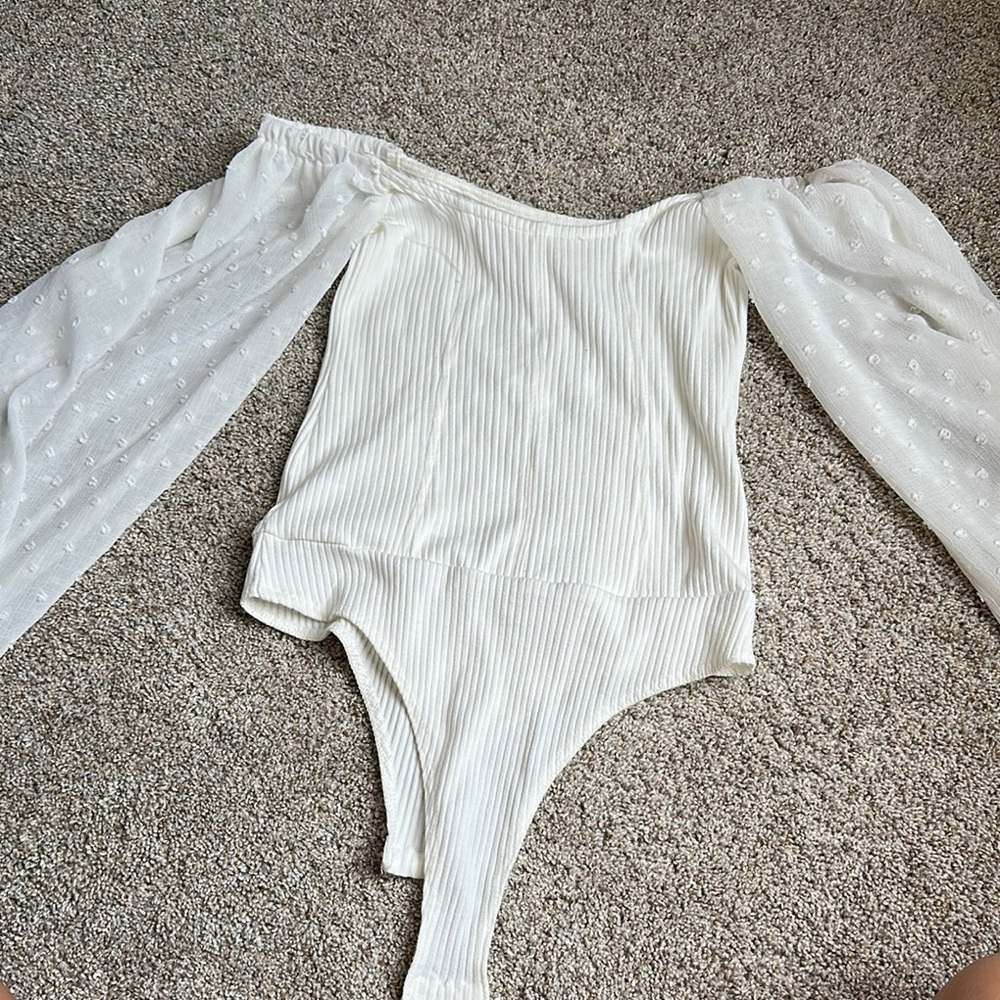 Promesa White Off-Shoulder Bodysuit